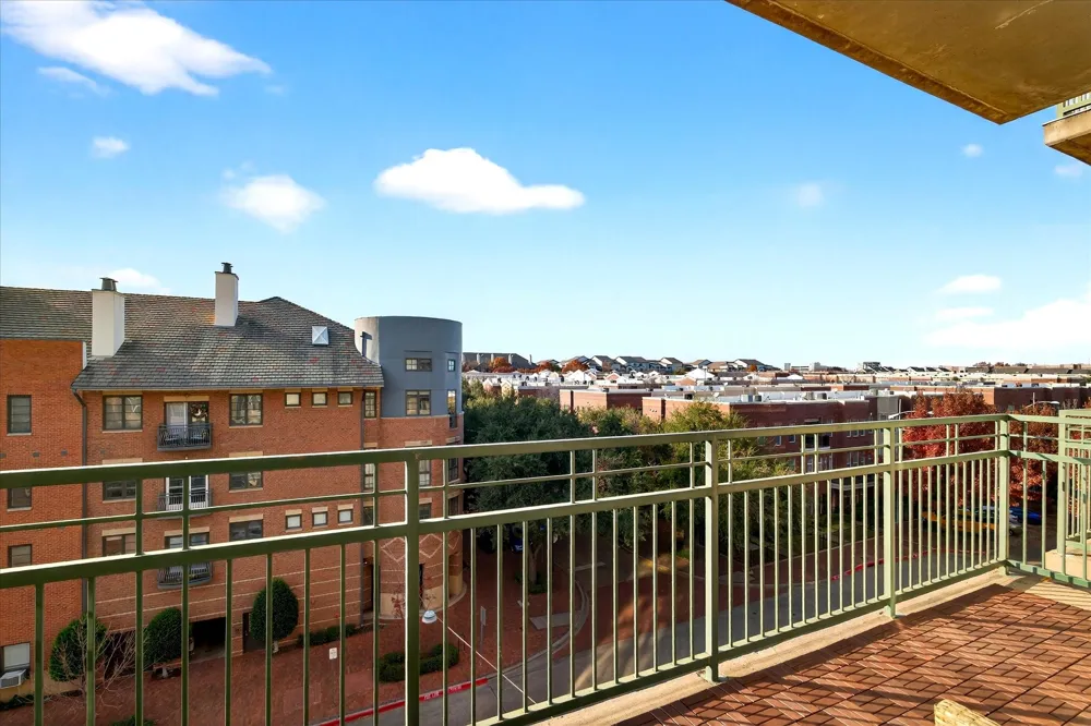 5055 Addison Circle #409 Addison, TX 75001