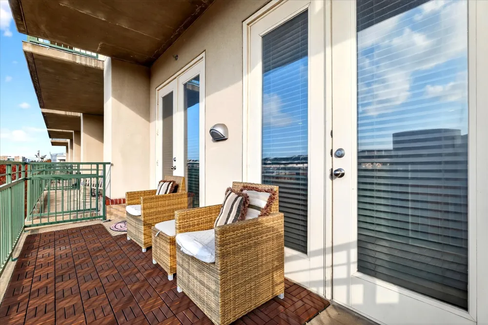 5055 Addison Circle #409 Addison, TX 75001