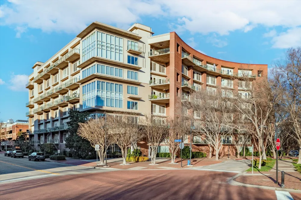 5055 Addison Circle #409 Addison, TX 75001