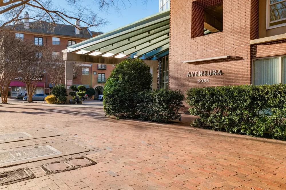 5055 Addison Circle #409 Addison, TX 75001
