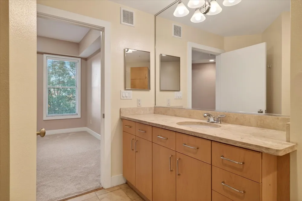 5055 Addison Circle #409 Addison, TX 75001