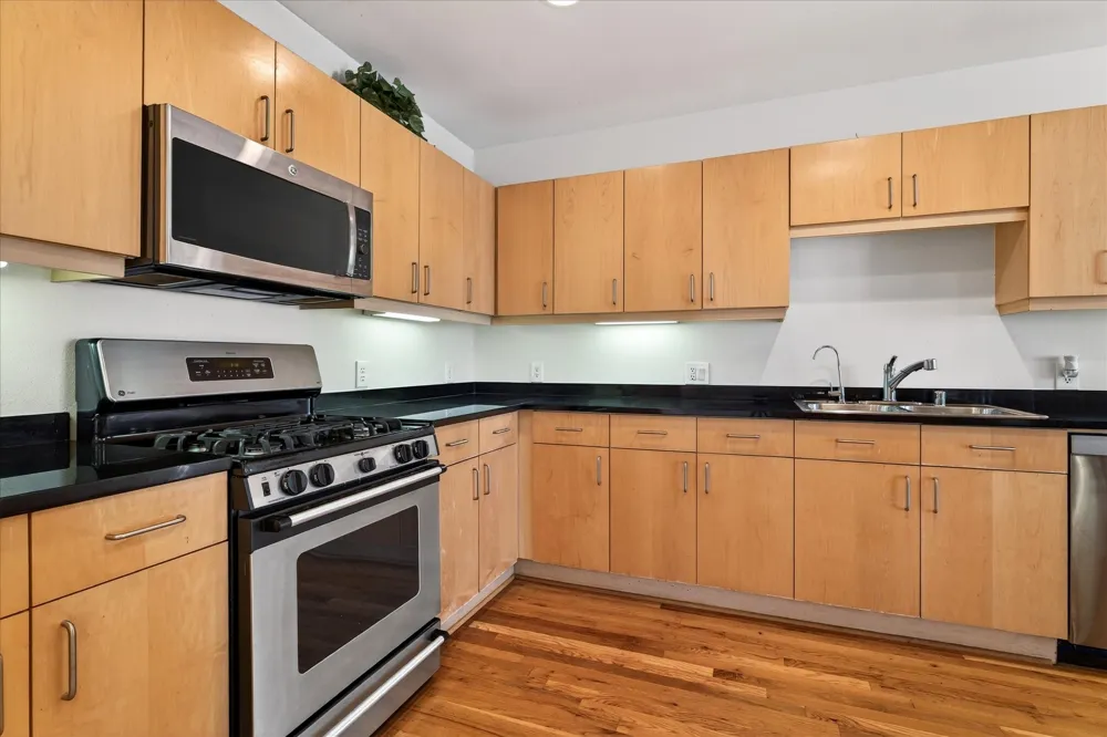 5055 Addison Circle #409 Addison, TX 75001