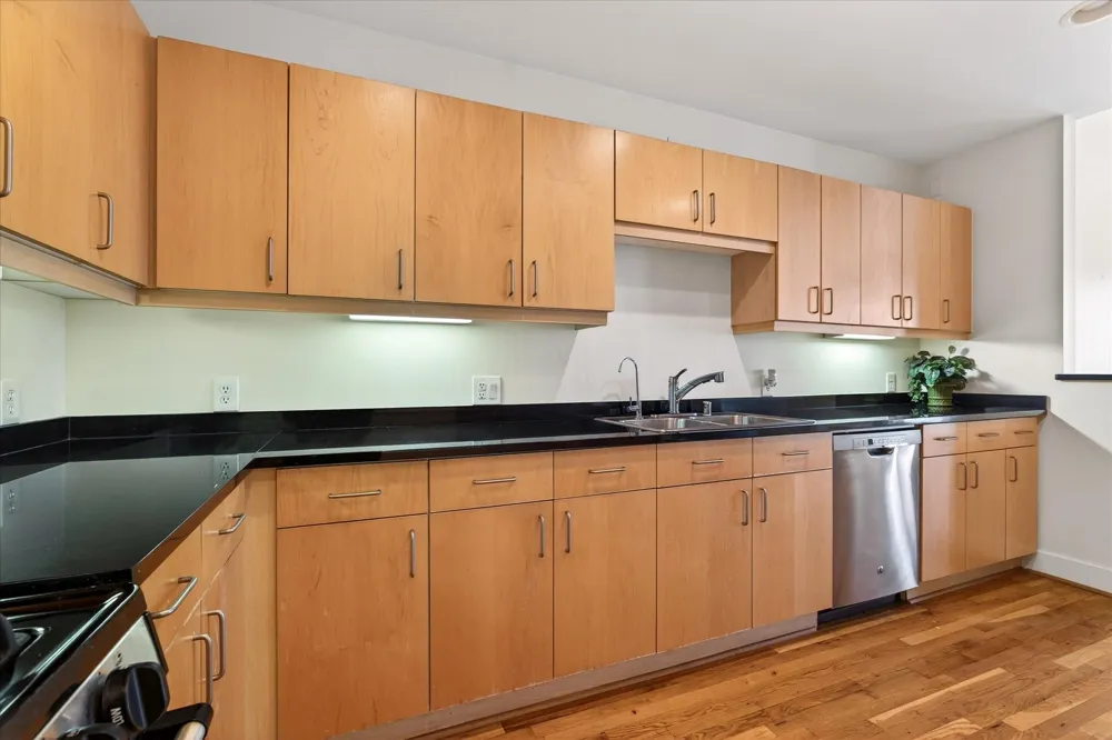 5055 Addison Circle #409 Addison, TX 75001
