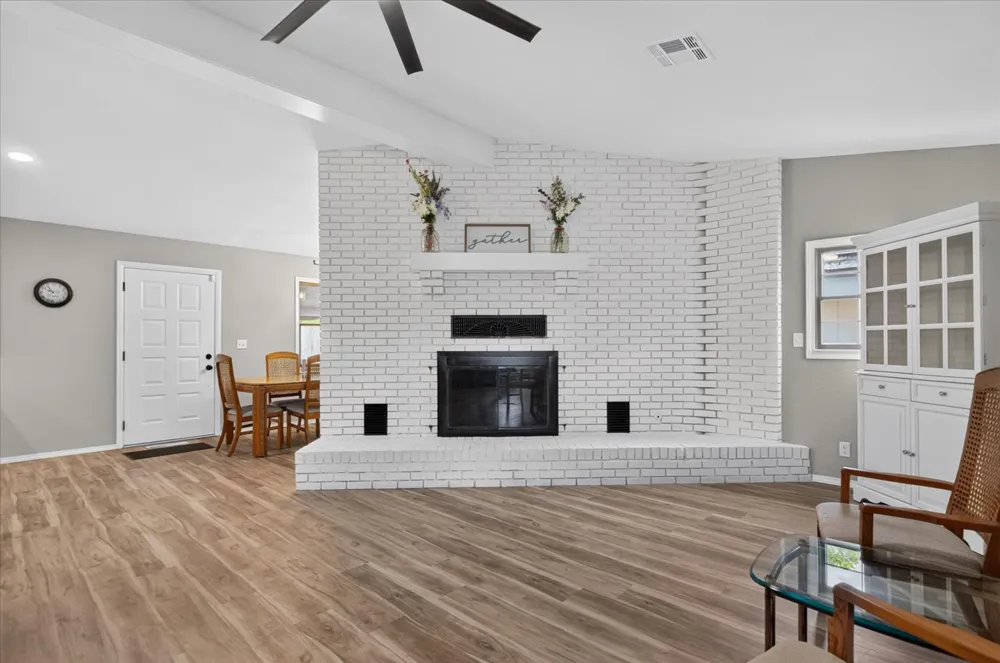 107 Mockingbird Bartlesville, OK 74003