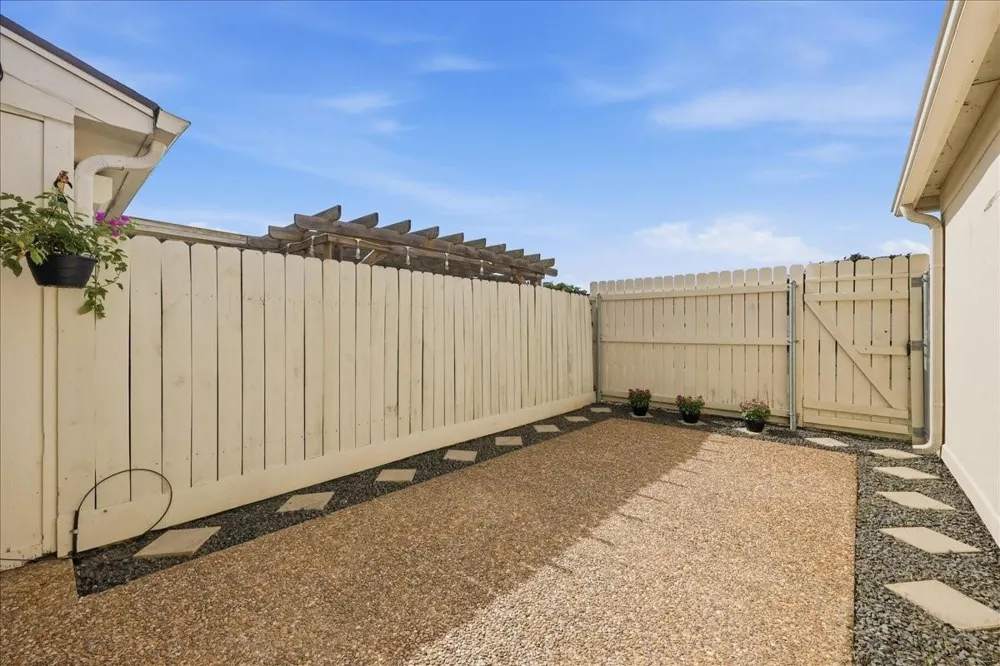 5945 Townhouse Lane Beaumont, TX 77707