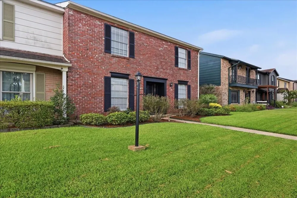 5945 Townhouse Lane Beaumont, TX 77707