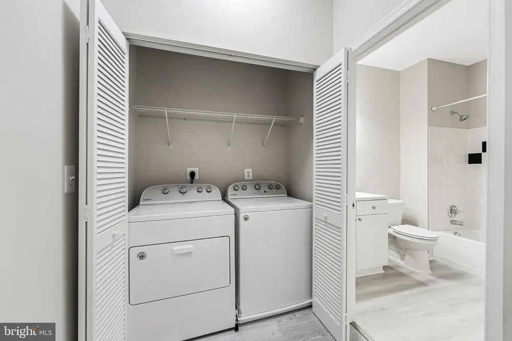 11355 ARISTOTLE DRIVE #8-208 Fairfax, VA 22030