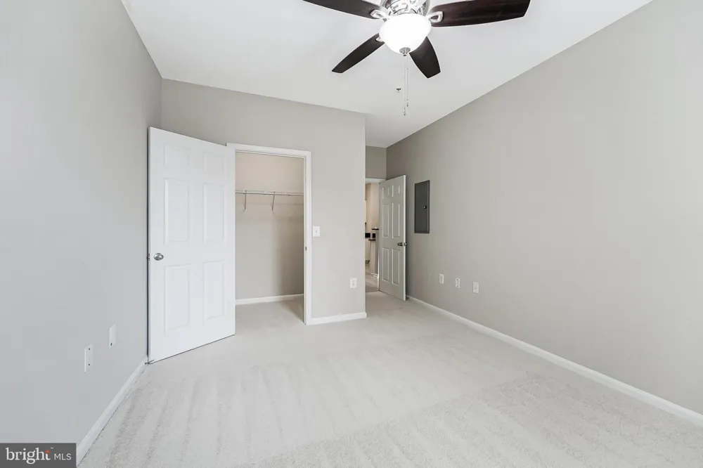 11355 ARISTOTLE DRIVE #8-208 Fairfax, VA 22030