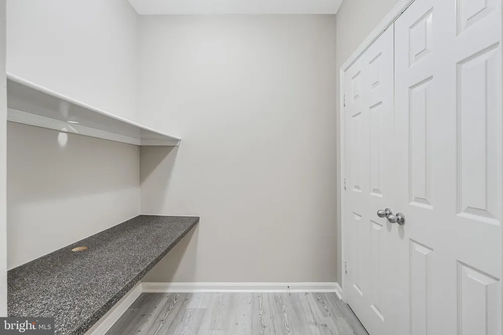 11355 ARISTOTLE DRIVE #8-208 Fairfax, VA 22030