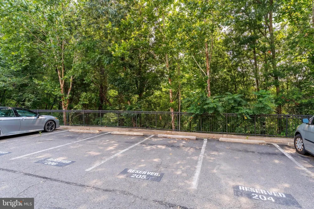 11355 ARISTOTLE DRIVE #8-208 Fairfax, VA 22030