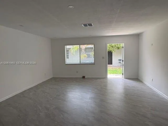 5401 NW 22nd St #2 Lauderhill, FL 33313