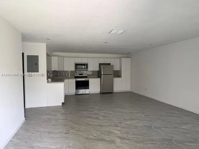 5401 NW 22nd St #2 Lauderhill, FL 33313