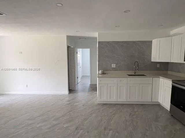 5401 NW 22nd St #2 Lauderhill, FL 33313