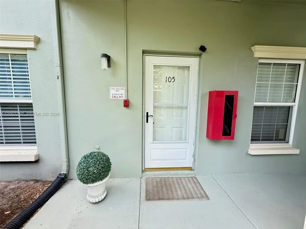 300 Promenade Dr #105 Other City - In The State Of Florida, FL 34698