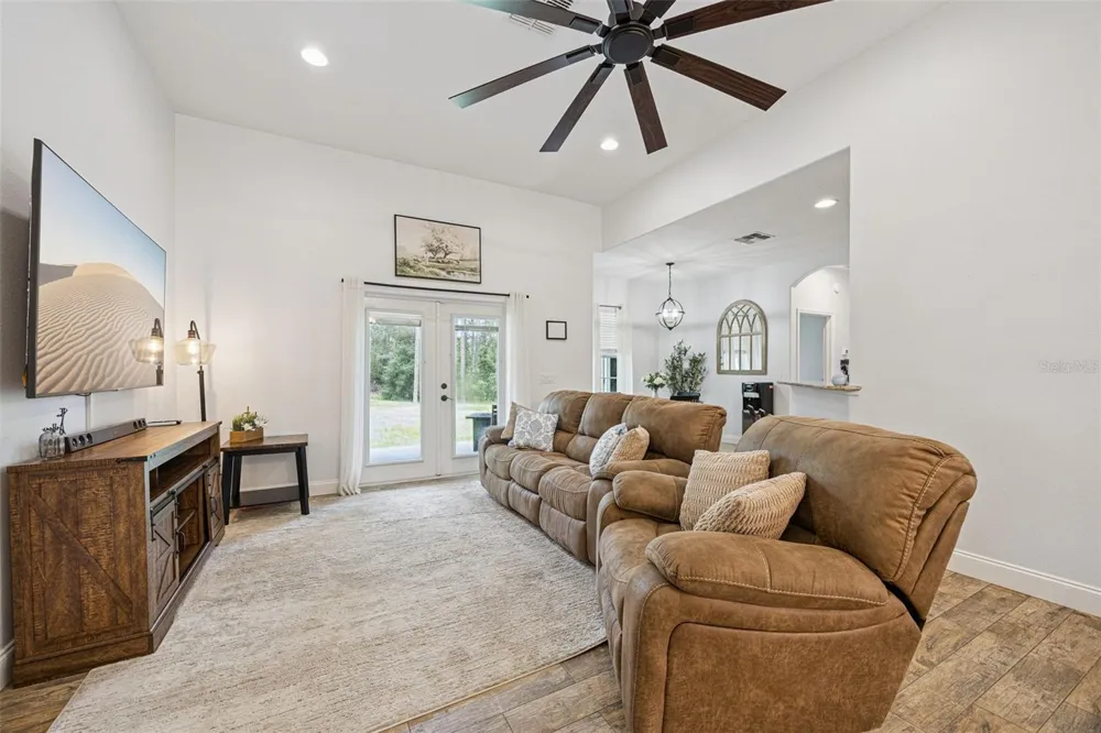 41220 ALDER WAY Eustis, FL 32736