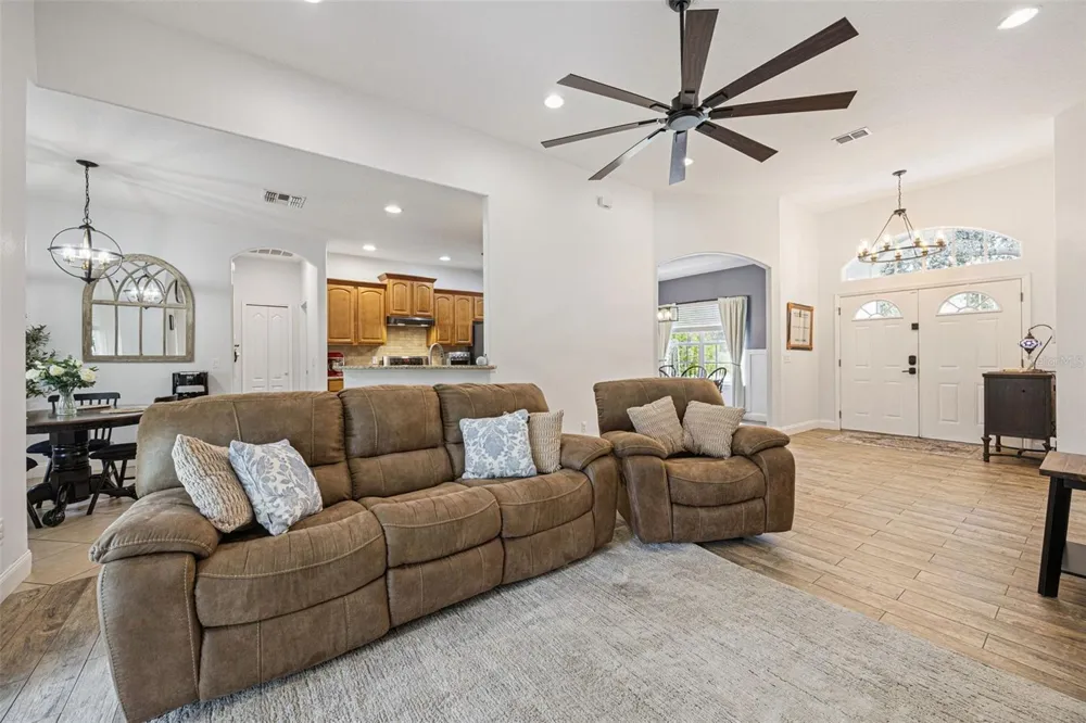 41220 ALDER WAY Eustis, FL 32736