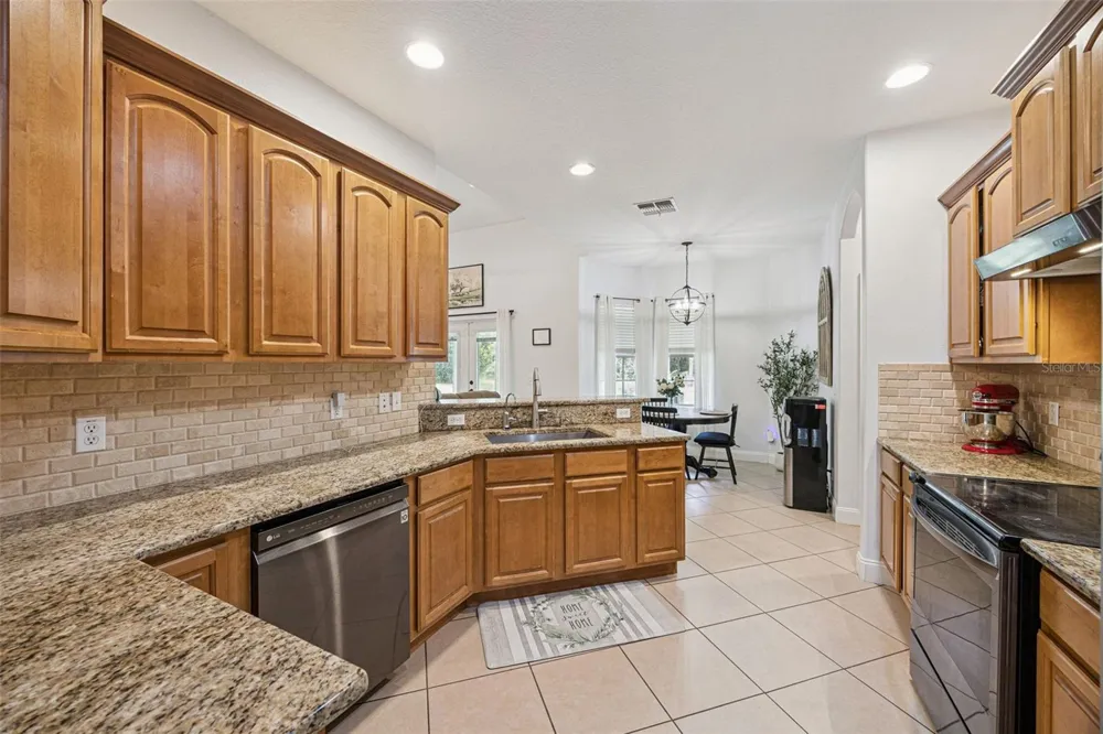 41220 ALDER WAY Eustis, FL 32736