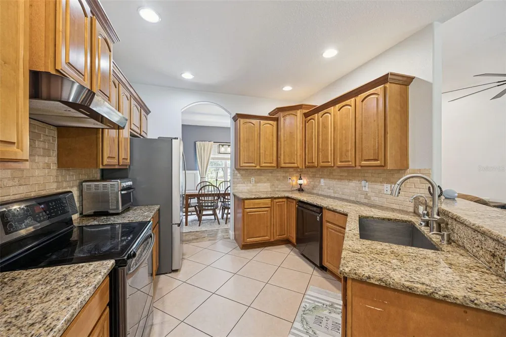 41220 ALDER WAY Eustis, FL 32736