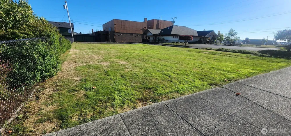 315 W 1st Street Aberdeen, WA 98520