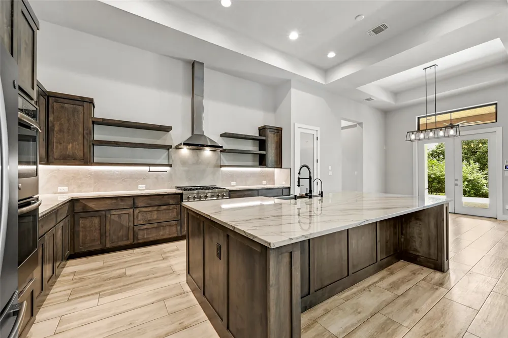1121 Covered Bridge Drive Driftwood, TX 78619