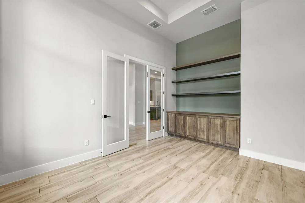 1121 Covered Bridge Drive Driftwood, TX 78619