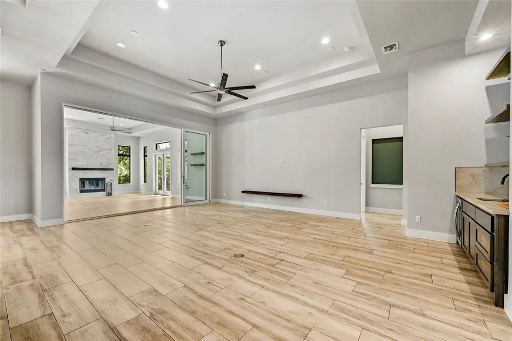 1121 Covered Bridge Drive Driftwood, TX 78619