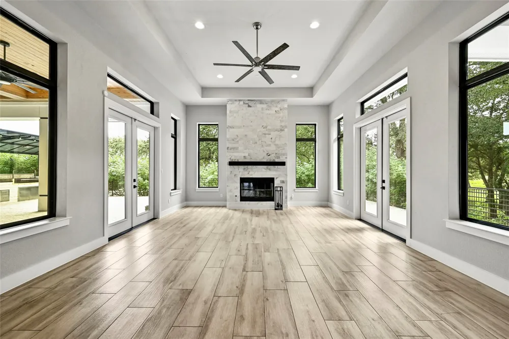1121 Covered Bridge Drive Driftwood, TX 78619