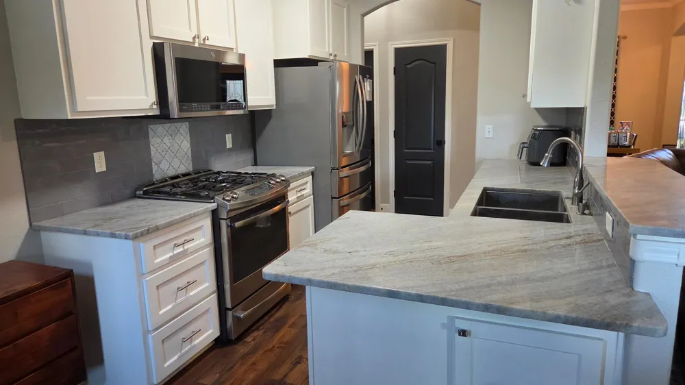 125 Rose Mayer Loop La Grange, TX 78945