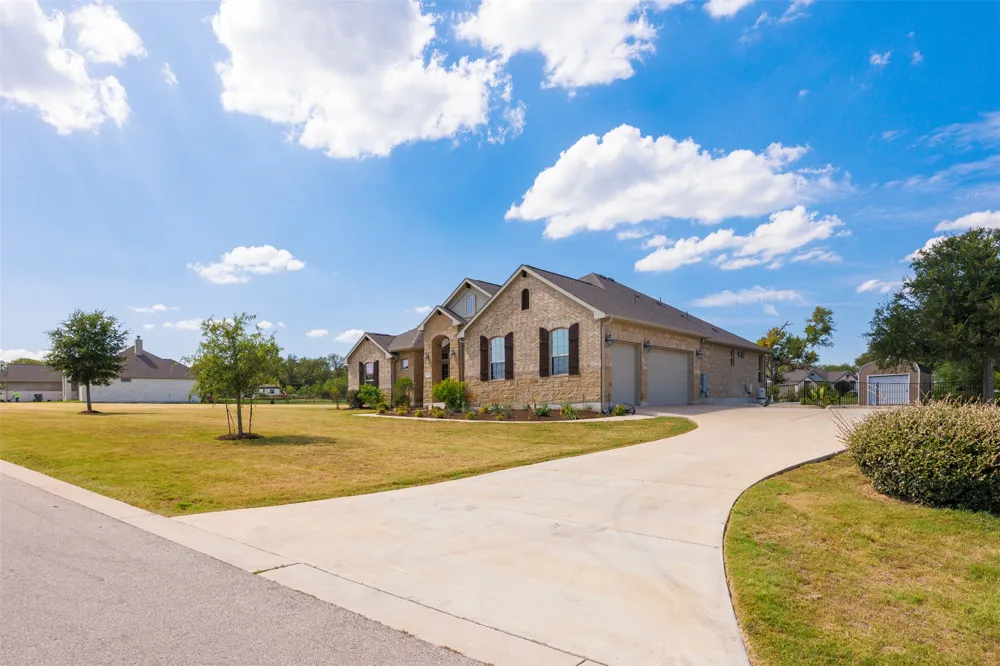 176 Pecos Street Cedar Creek, TX 78612