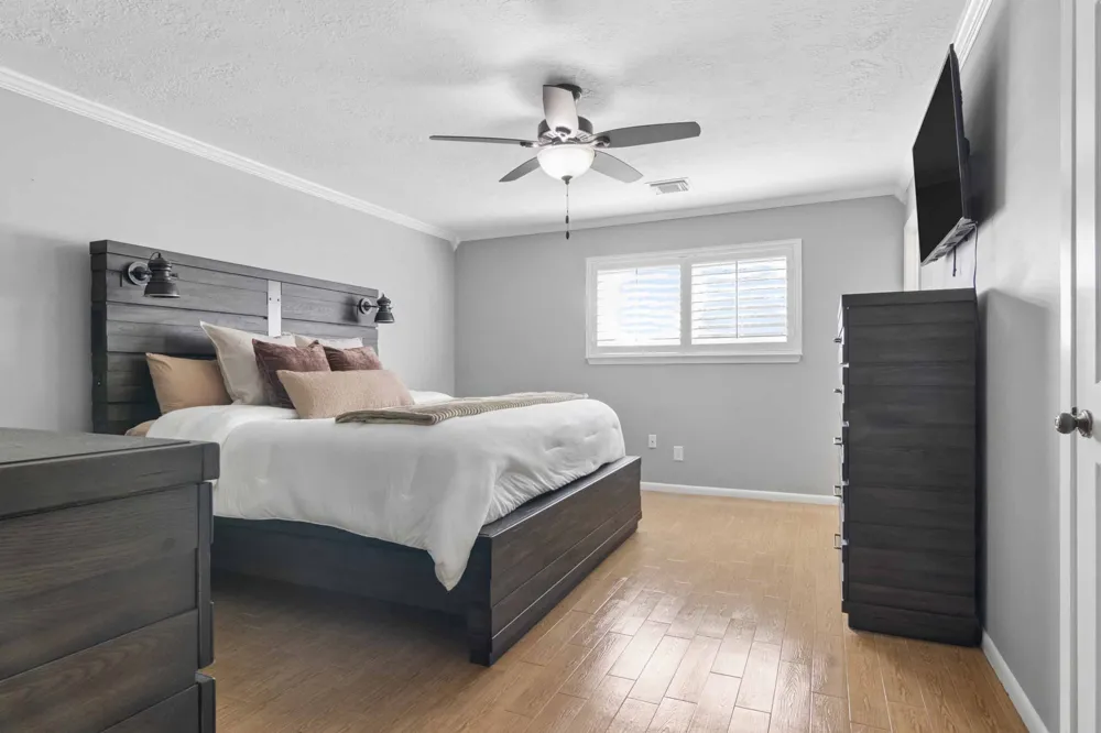 2418 Lufkin Lane Deer Park, TX 77536