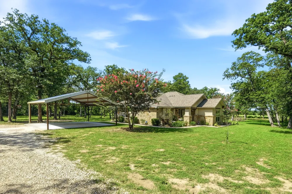 1893 County Road 306 Rockdale, TX 76567