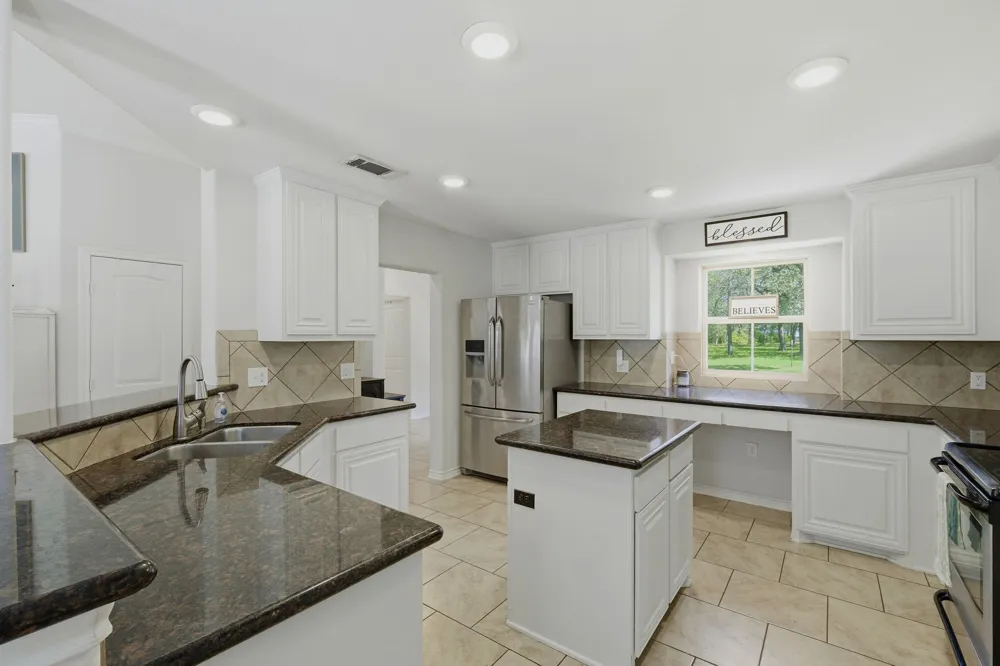 1893 County Road 306 Rockdale, TX 76567
