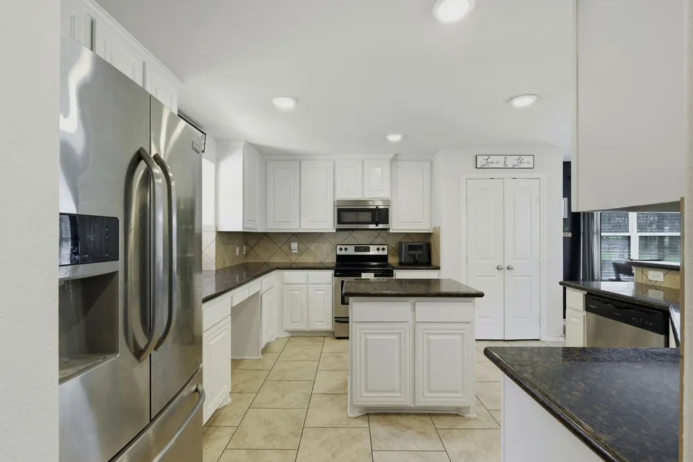 1893 County Road 306 Rockdale, TX 76567