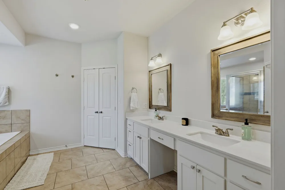 1893 County Road 306 Rockdale, TX 76567