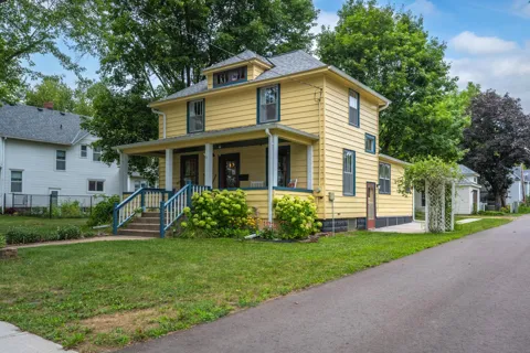 235 W 3rd Street