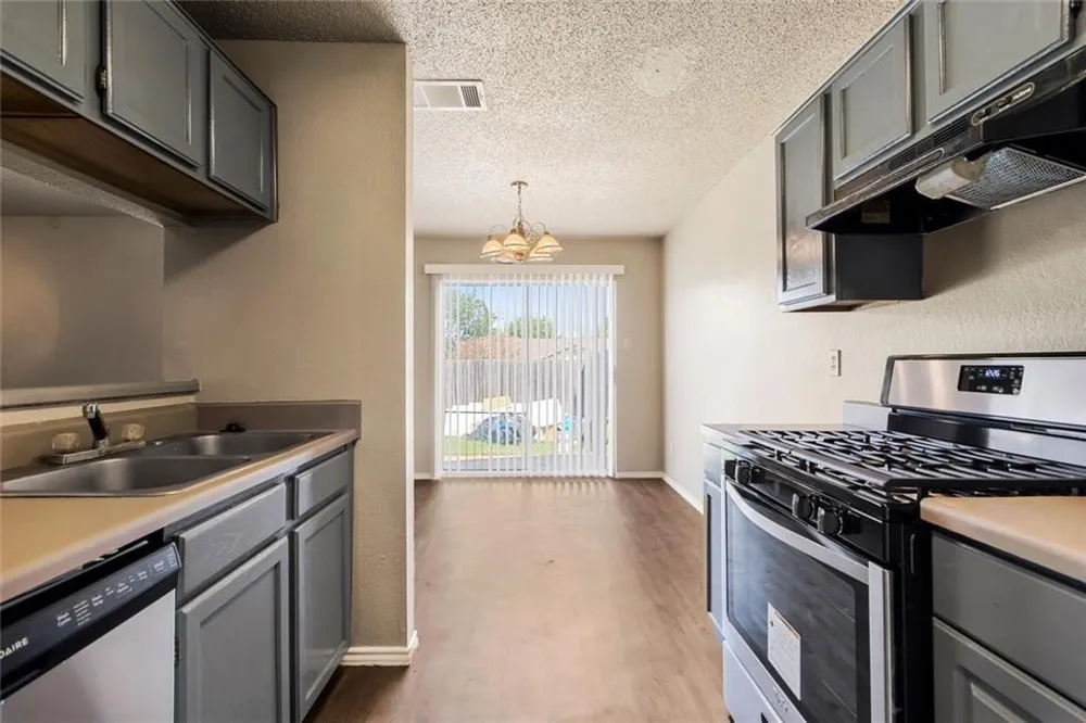1220 Orchard Park Circle Pflugerville, TX 78660