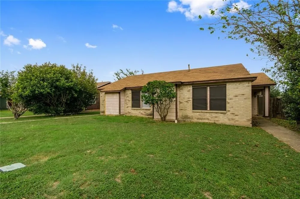 1220 Orchard Park Circle Pflugerville, TX 78660