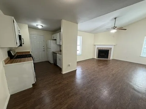 1220 Orchard Park Circle Pflugerville, TX 78660