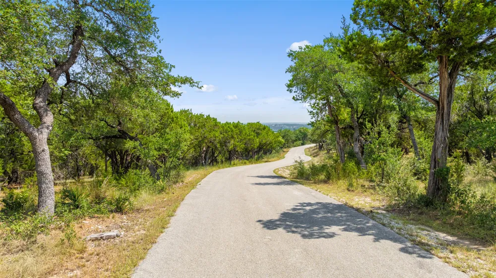 201 S Angel Light Drive Spicewood, TX 78669