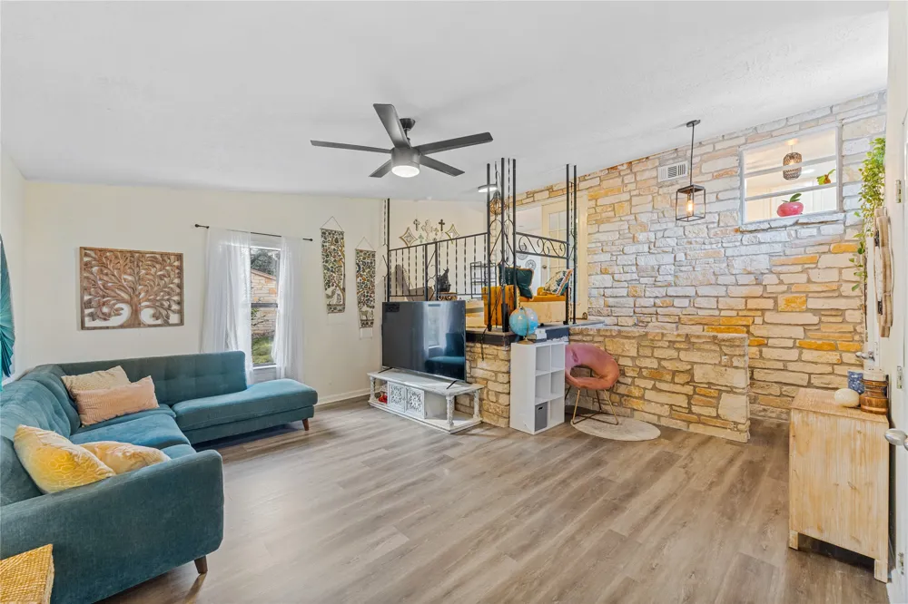 30 Pecan 2 Florence, TX 76527