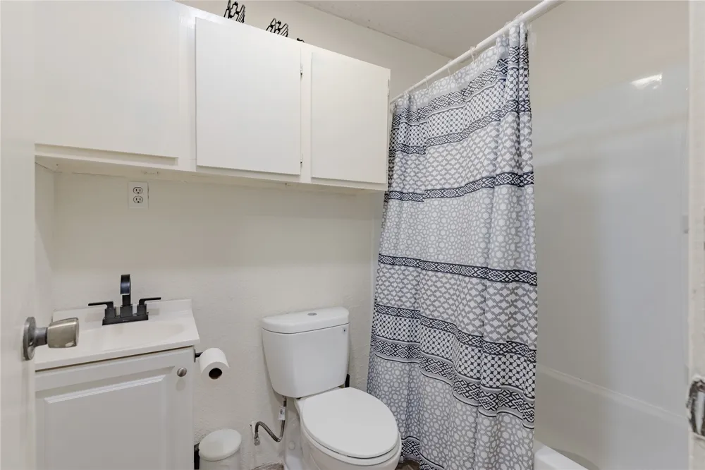 30 Pecan 2 Florence, TX 76527