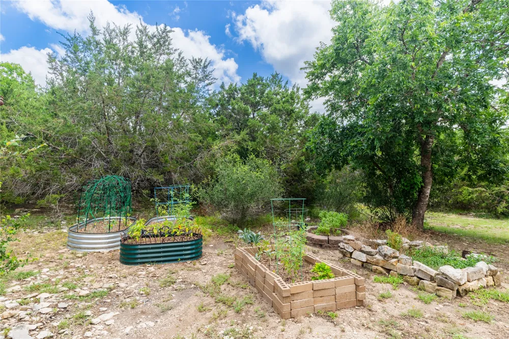 30 Pecan 2 Florence, TX 76527
