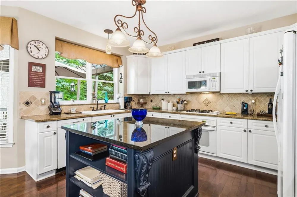 540 Sheringham Lane Alpharetta, GA 30005