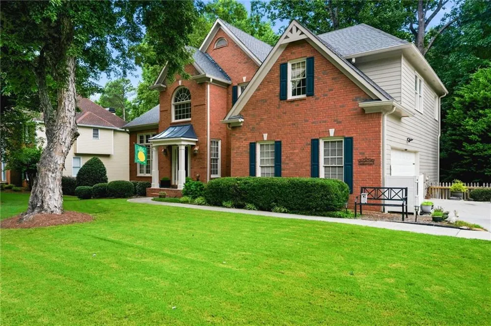 540 Sheringham Lane Alpharetta, GA 30005