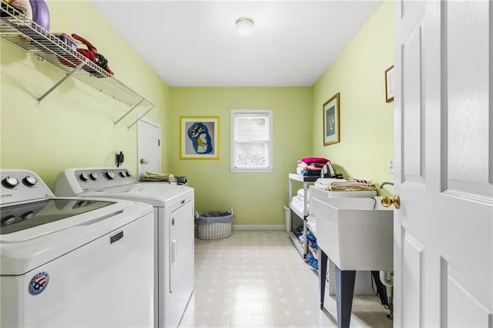 540 Sheringham Lane Alpharetta, GA 30005