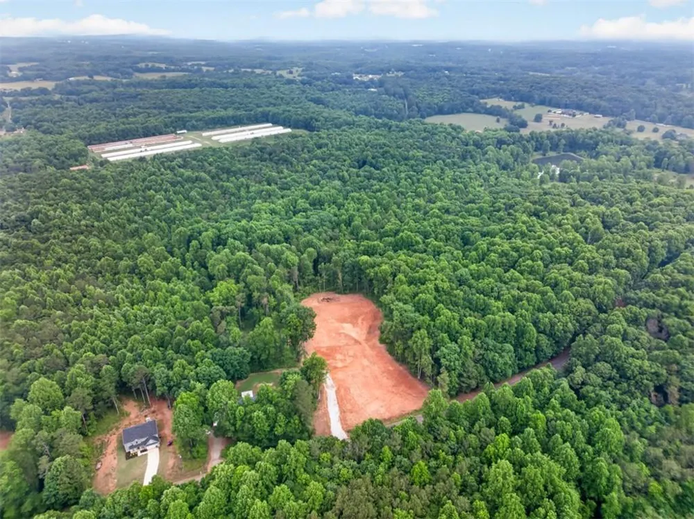 135 Jarrett Lane Gillsville, GA 30543