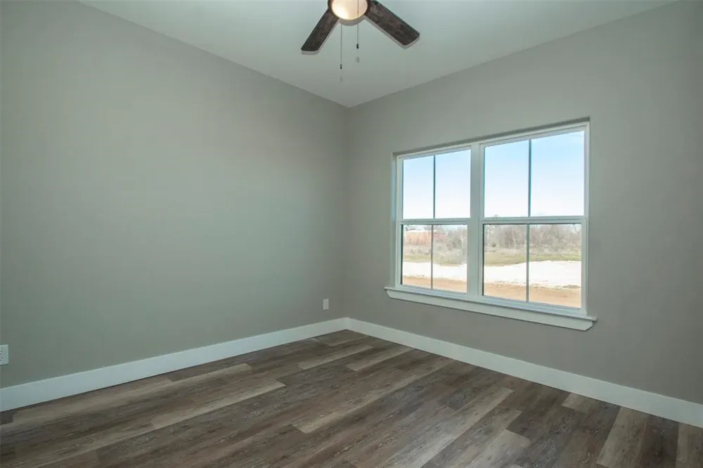 20494 US Highway 377 #A Whitesboro, TX 76273