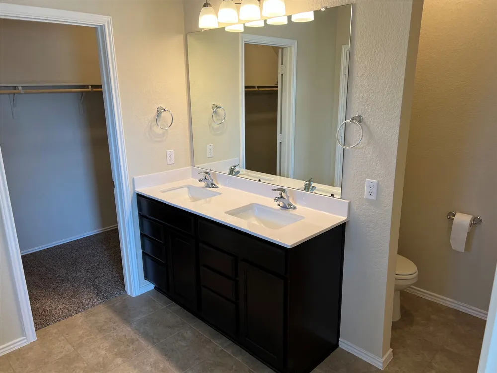 1140 Ibis Falls Loop Jarrell, TX 76537