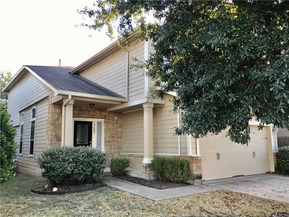13609 Pine Warbler Drive Austin, TX 78729