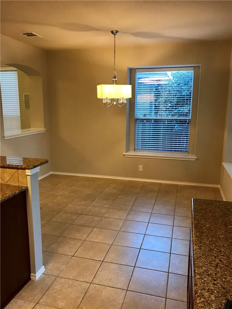 13609 Pine Warbler Drive Austin, TX 78729